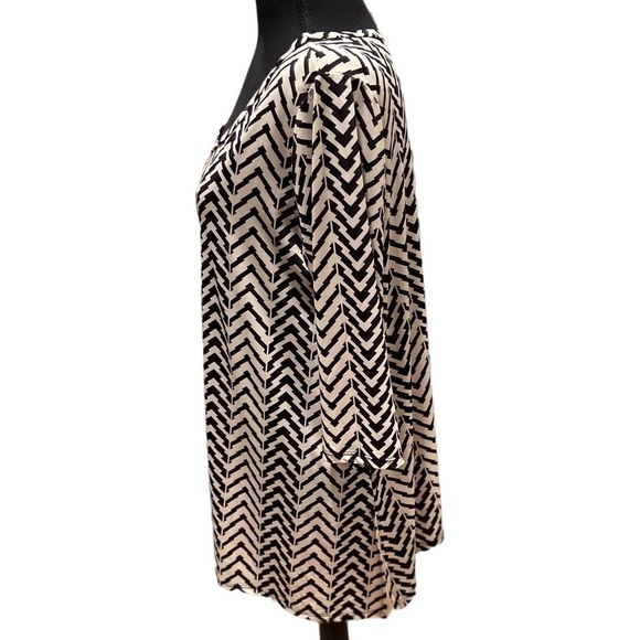 ACCENT Top Dark Brown and Cream - Picture 3 of 10